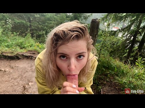 ❤️ Fáinleogann cailín cum tar éis blowjob poiblí - Eva Elfi ☑ Porn ardchaighdeáin linn ️❤